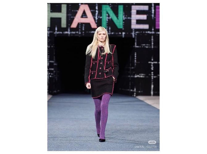 Chanel Wool Jacket Black and Pink - view 8