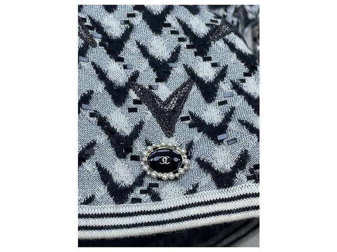 Chanel Castle Montex Stickerei Wolle Strickwaren mit Pailletten - Ansicht 4