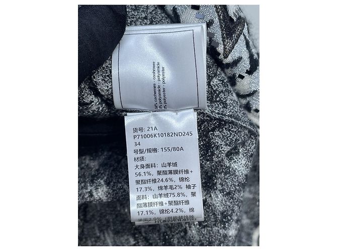Chanel Castle Montex Stickerei Wolle Strickwaren mit Pailletten - Ansicht 8