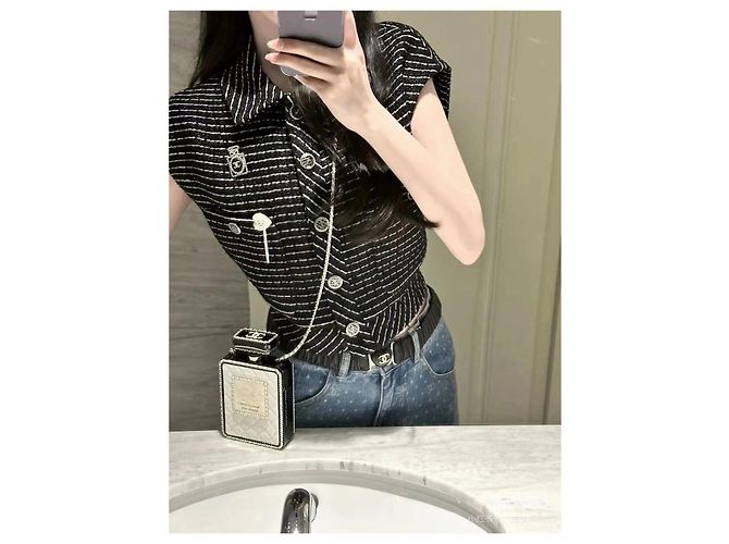 Chanel Tweed Weste Gestreift Schwarz Weiß - Ansicht 9