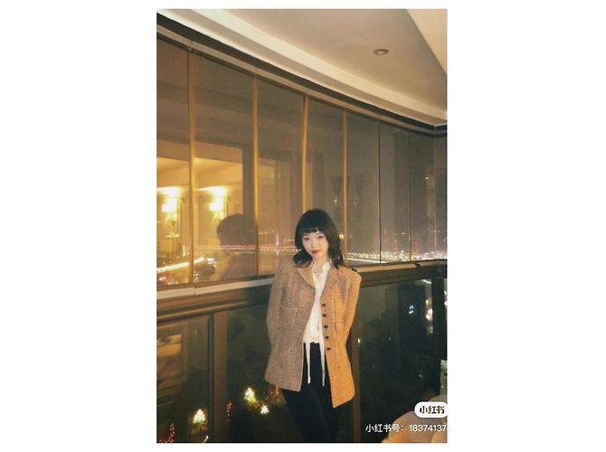 Chaqueta Chanel de tweed beige - vista 9