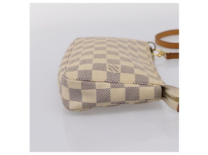 Louis Vuitton Pochette Accessoires Damier Medium - vista 4