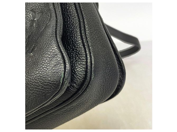 Borsa Louis Vuitton Monogram Empreinte Pochette Metis MM - vista 7