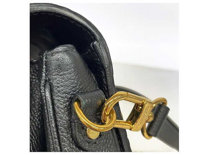 Borsa Louis Vuitton Monogram Empreinte Pochette Metis MM - vista 8