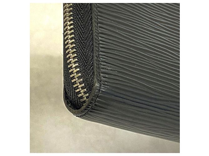 Louis Vuitton Epi Zippy Wallet in Noir - Ansicht 6