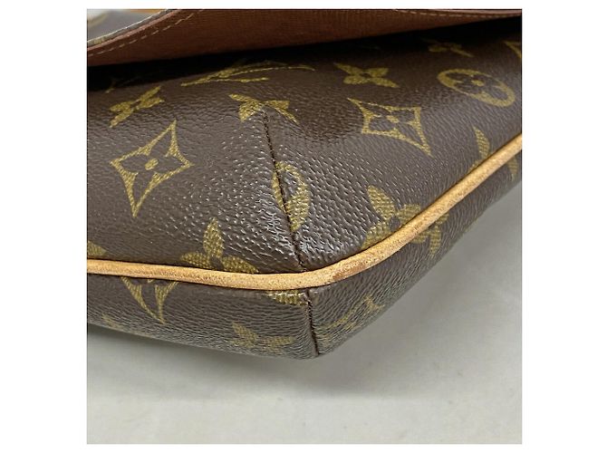 Borsa a tracolla Louis Vuitton Monogram Musette Tango - vista 6
