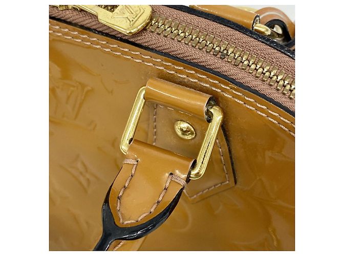 Borsa Louis Vuitton Alma BB Vernis - vista 11