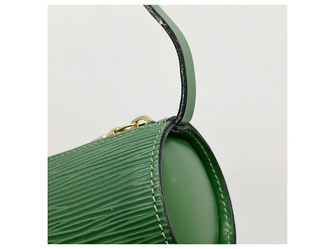 Borsa Louis Vuitton Epi Soufflot - vista 6