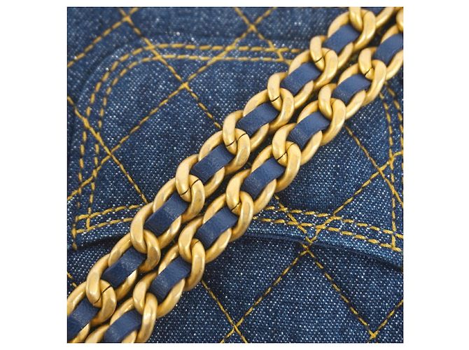 Borsa a tracolla con catena Chanel Mini Matelassé - vista 7