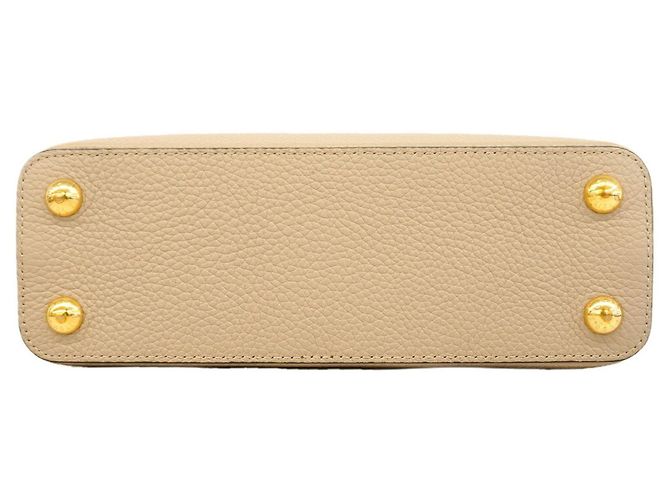 Borsa Louis Vuitton Capucines BB - vista 4