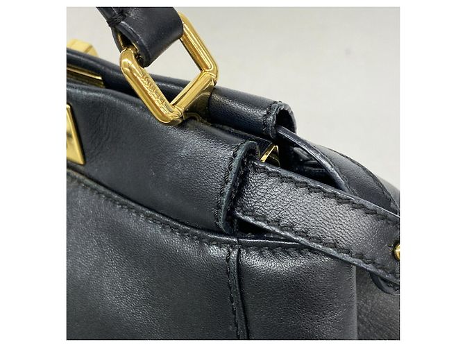 Fendi Mini Peekaboo Leder-Handtasche - Ansicht 8