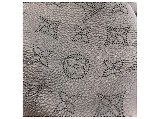 Borsa Louis Vuitton Mahina Bella - vista 14
