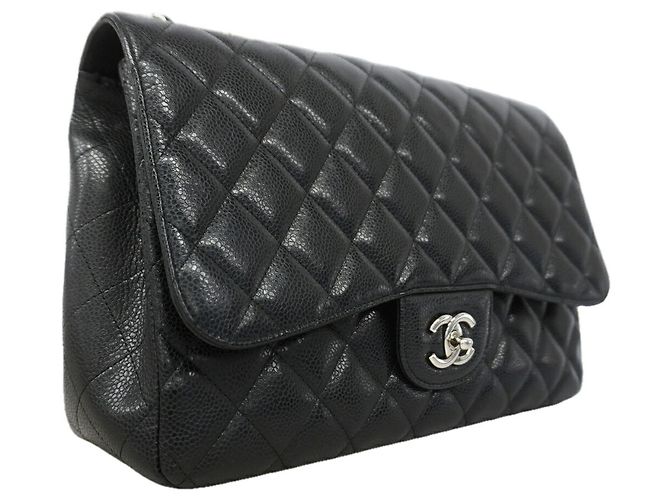 Borsa a tracolla Chanel in pelle di vitello grana nera - vista 2