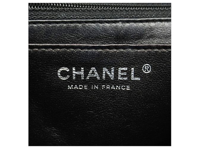 Borsa a tracolla Chanel in pelle di vitello grana nera - vista 5