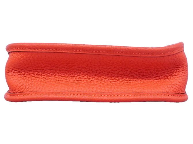 Hermès Borsa a tracolla Hermes Evelyne TPM in rosso - vista 3