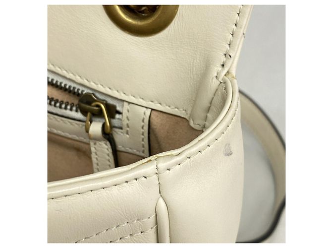 Borsa a tracolla Gucci GG Marmont in Ivory - vista 10