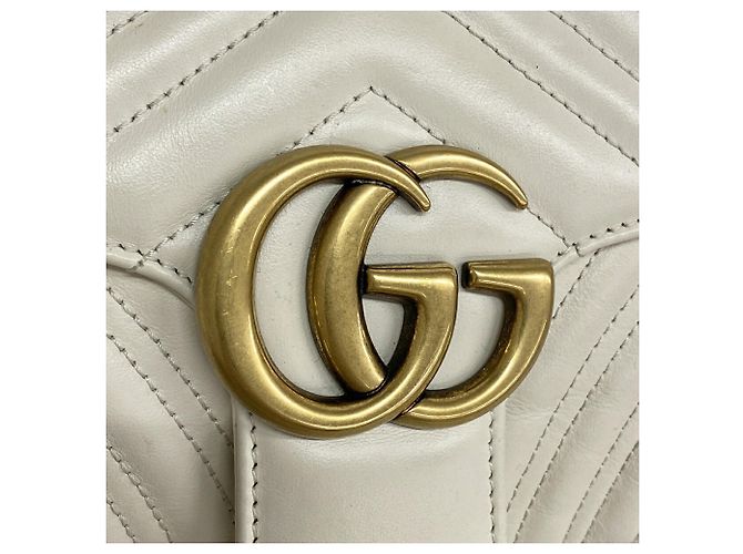 Borsa a tracolla Gucci GG Marmont in Ivory - vista 8