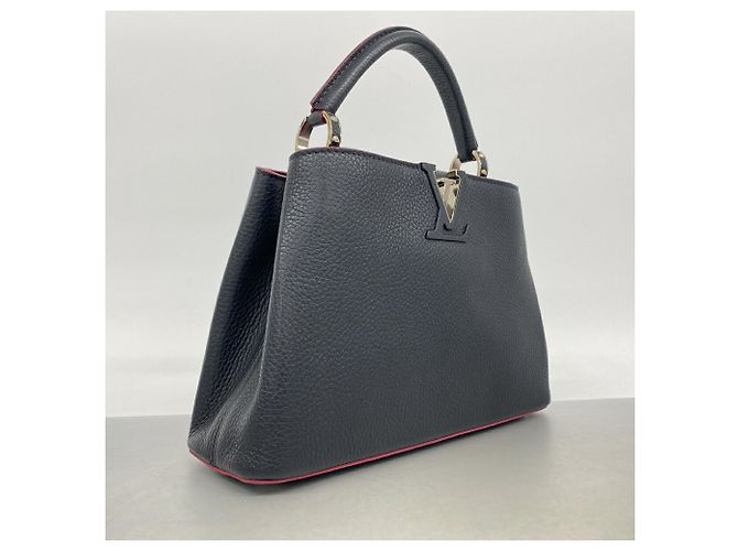 Borsa Louis Vuitton Capucines BB - vista 2