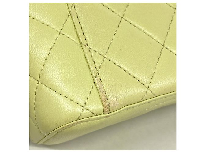 Borsa a tracolla Chanel Matelassé con catena - vista 7