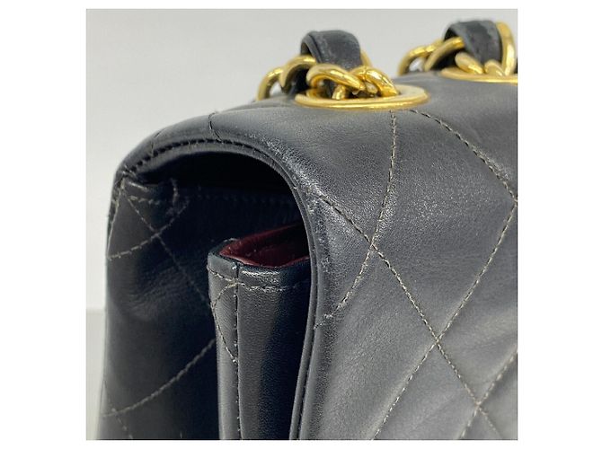 Borsa a tracolla Chanel in pelle di agnello nera - vista 9