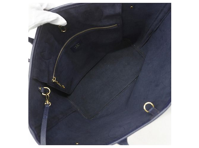 Louis Vuitton Neverfull MM Monogram Empreinte Tote Bag - vista 4