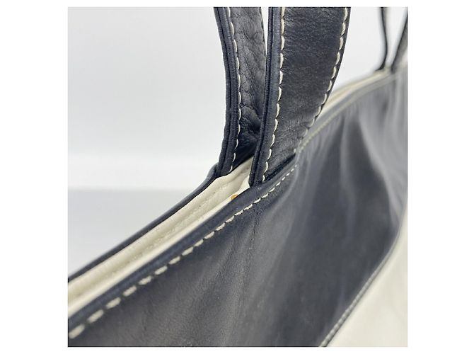 Borsa Tote Chanel in Pelle di Agnello - vista 10