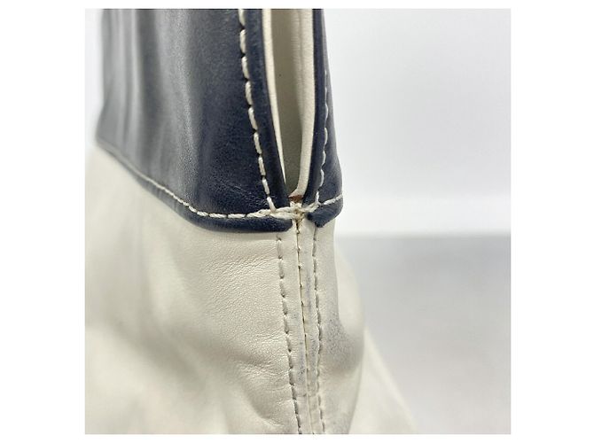 Borsa Tote Chanel in Pelle di Agnello - vista 11