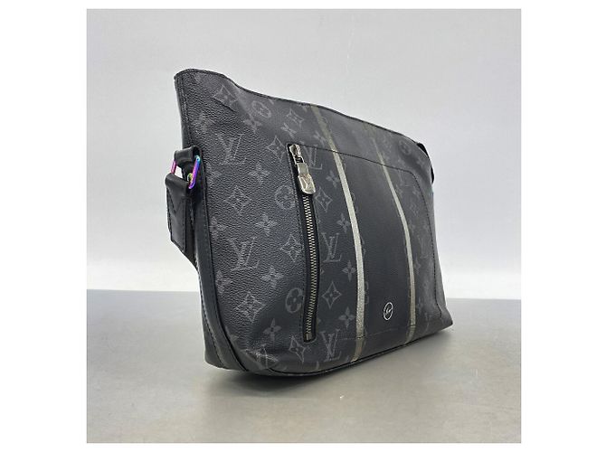 Borsa a tracolla Louis Vuitton Monogram Eclipse - vista 2