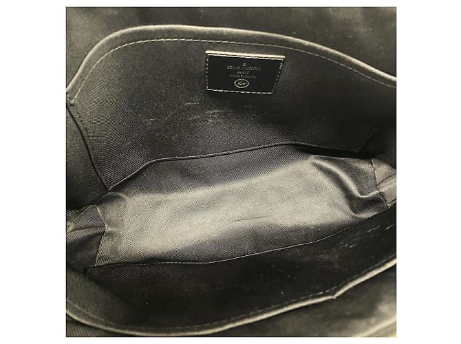 Borsa a tracolla Louis Vuitton Monogram Eclipse - vista 4