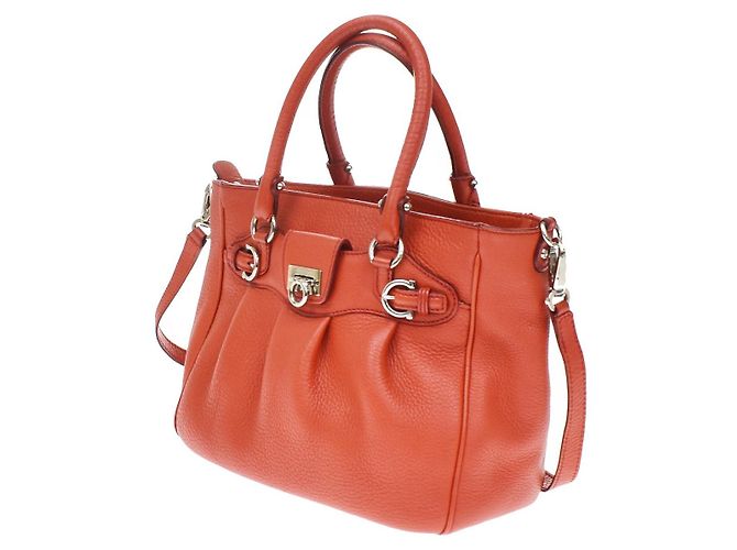 Salvatore Ferragamo Gancini Handle Leather Medium - vue 3