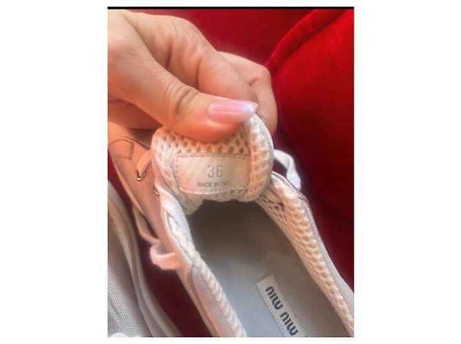 Sneakers Miu Miu in tela argento con zeppa - vista 9