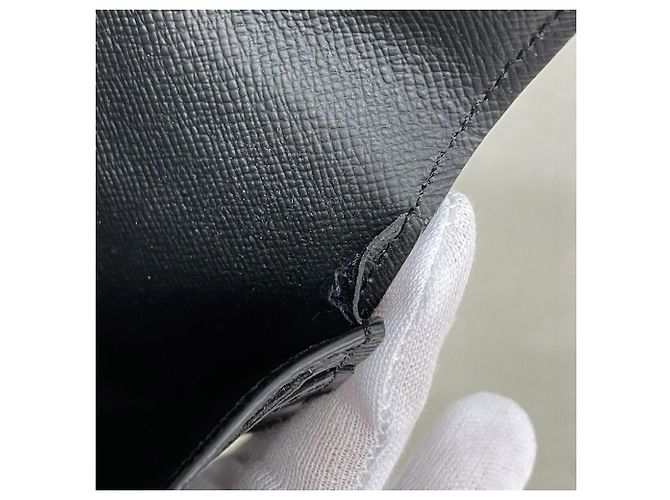 Tarjetero Louis Vuitton de piel Epi - vista 6