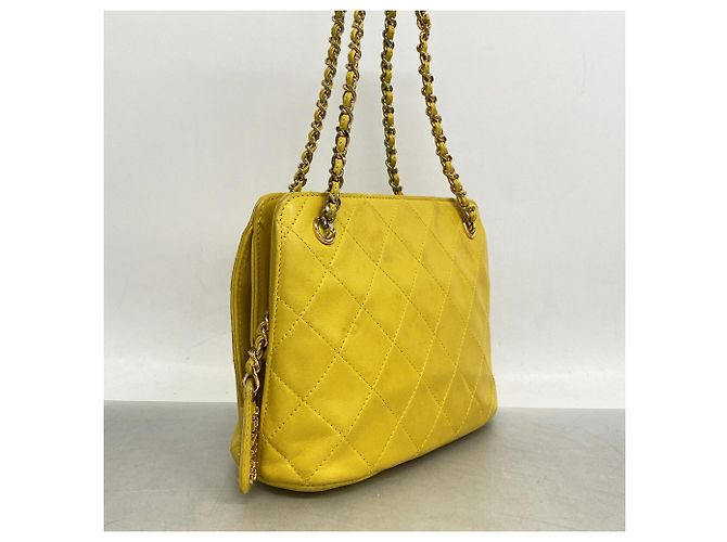 Borsa Chanel Matelassé in pelle d'agnello - vista 2