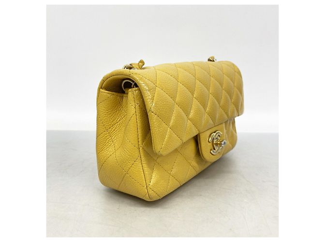 Chanel Mini Matelassé Schultertasche mit Kette - Ansicht 2