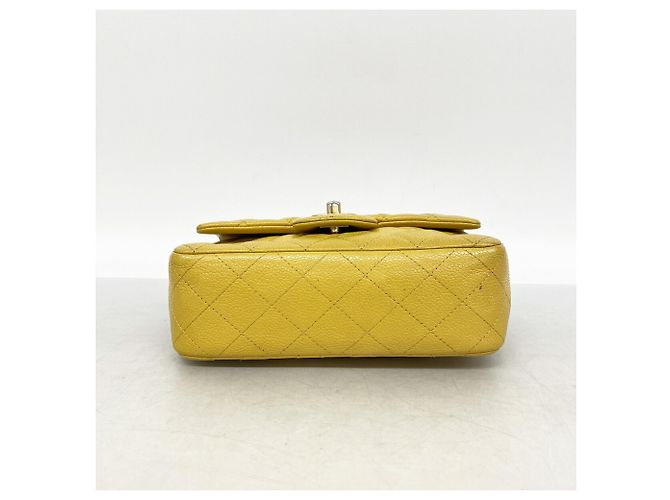 Chanel Mini Matelassé Schultertasche mit Kette - Ansicht 3