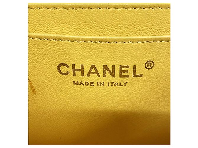 Chanel Mini Matelassé Schultertasche mit Kette - Ansicht 5