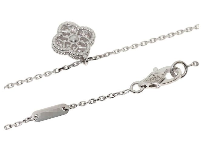 Collana Sweet Alhambra Van Cleef & Arpels in Oro Bianco 18K e Diamanti - vista 2