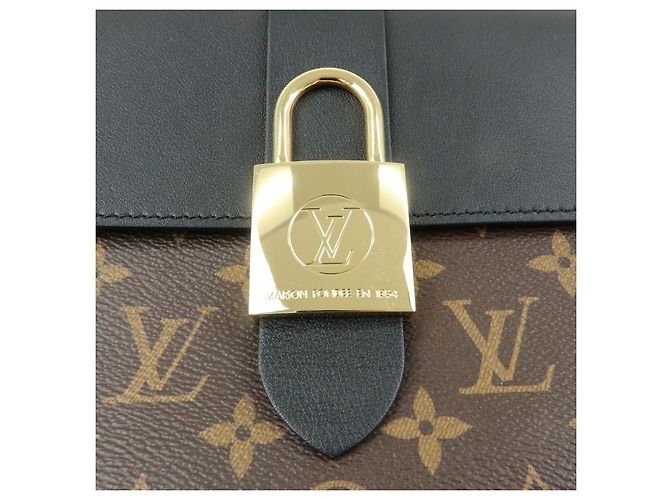 Louis Vuitton Locky Monogram Canvas with Leather BB - vista 7