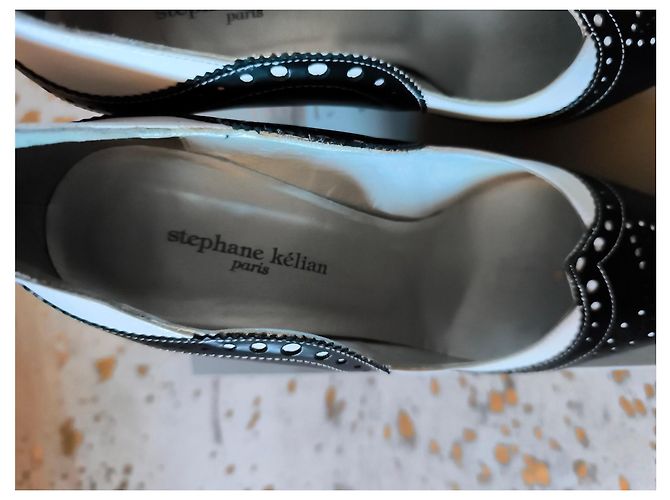 Stéphane Kelian Décolleté in pelle nera e bianca Stéphane Kélian - vista 4