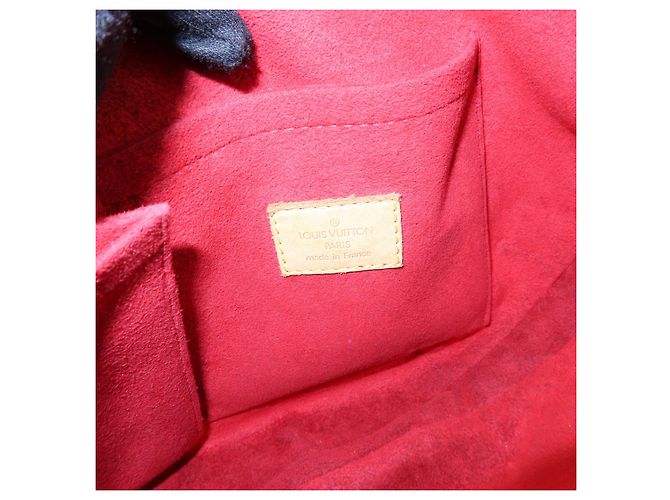 Louis Vuitton Croissant Monogram Canvas MM - vista 7