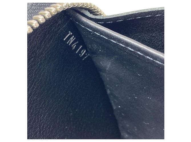 Cartera larga Louis Vuitton de piel Mahina - vista 7