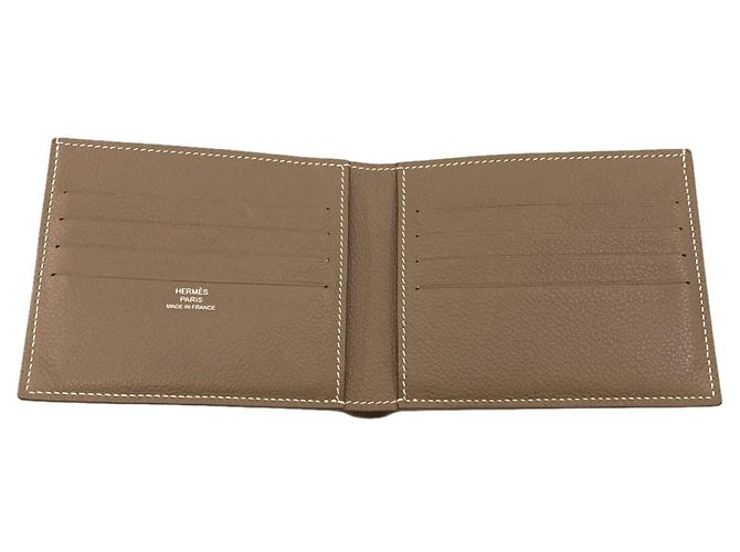 Hermès Hermes Citizen Twill Compact Silk Bi-Fold Wallet - view 4