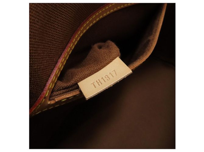 Louis Vuitton M51130 Borsa Alma - vista 7