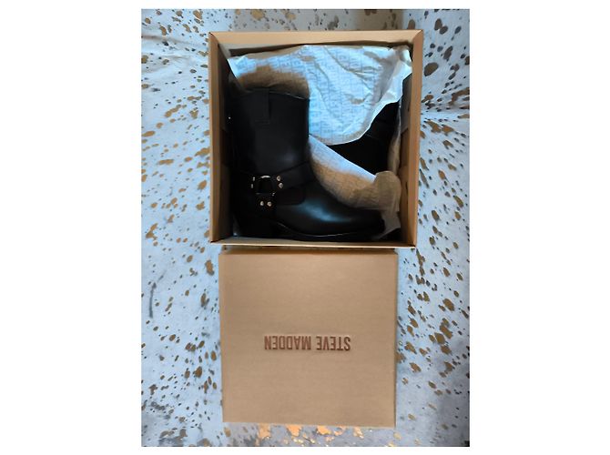 Stivaletti in pelle nera Steve Madden - vista 3