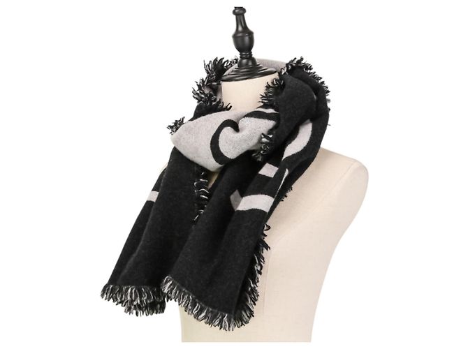 Louis Vuitton Echarpe Team Sciarpa/Stola in Lana e Cashmere - vista 9