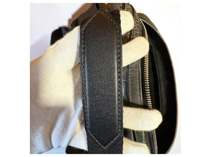 Givenchy Bond – Crocodile-Embossed Leather Backpack – Spring/Summer 2020 - vista 7