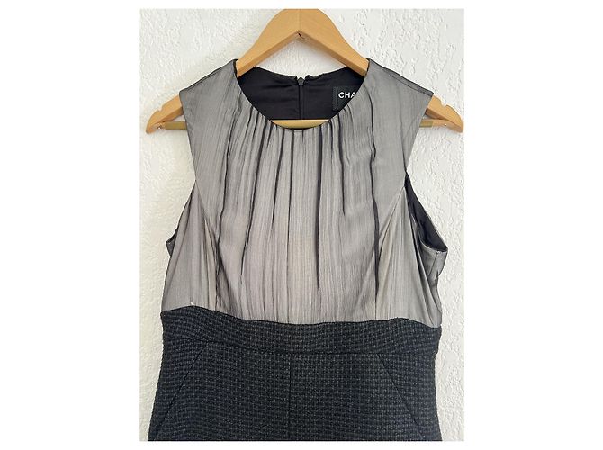Chanel Abito in Lana e Seta Grigio e Nero - vista 3