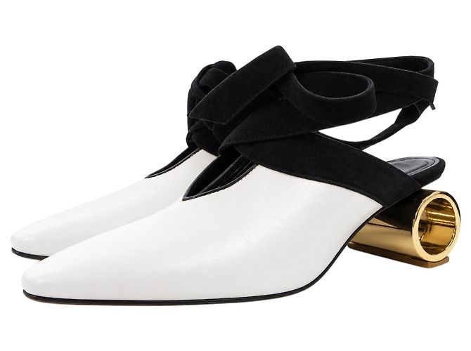 JW Anderson Scarpe J.W. Anderson in pelle bianca e camoscio nero con cinturini - vista 3