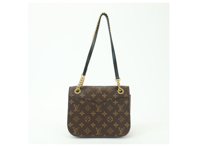 Louis Vuitton Passy Monogram Canvas - vista 2