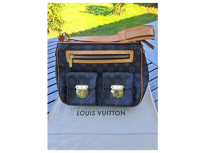Louis Vuitton Borsa Flirt Monogram Canvas Marrone - vista 11